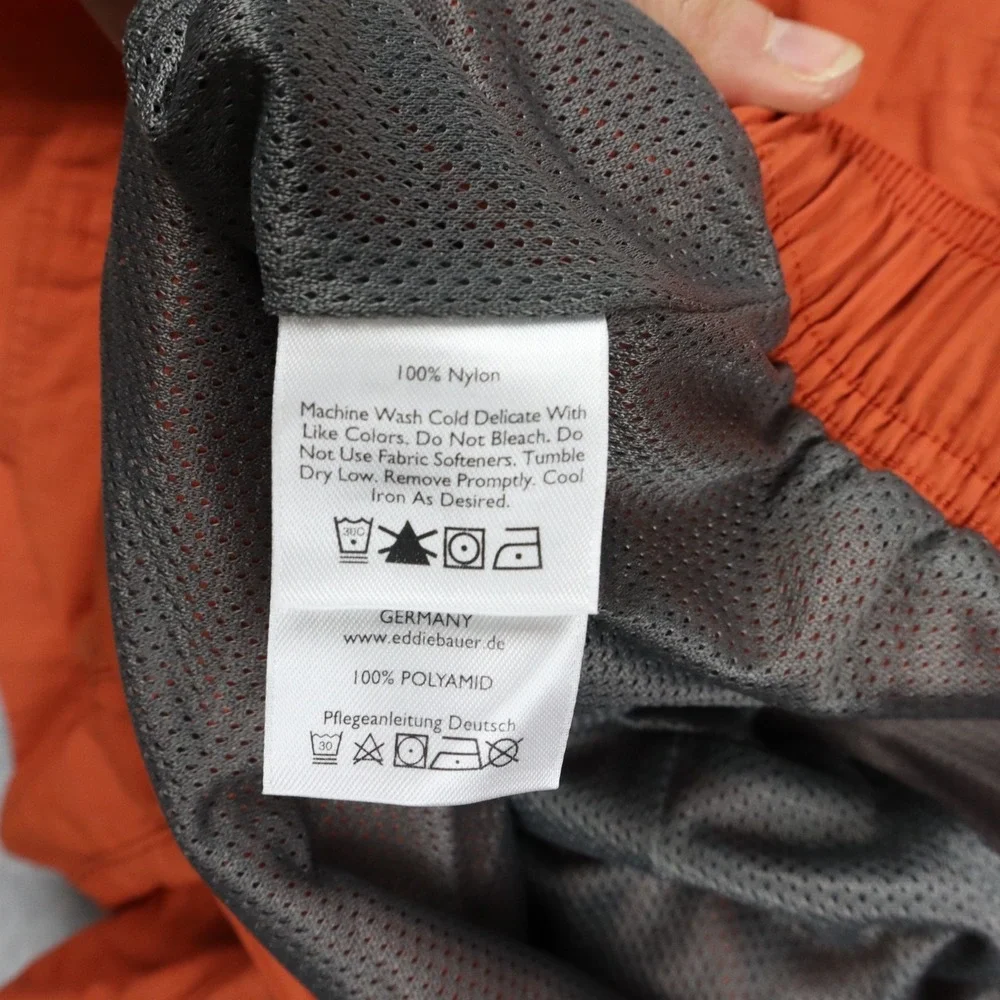 Eddie Bauer Shorts Mens 2XL XXL Travex Mesh Lined Patch Pocket Hiking Nylon Belt